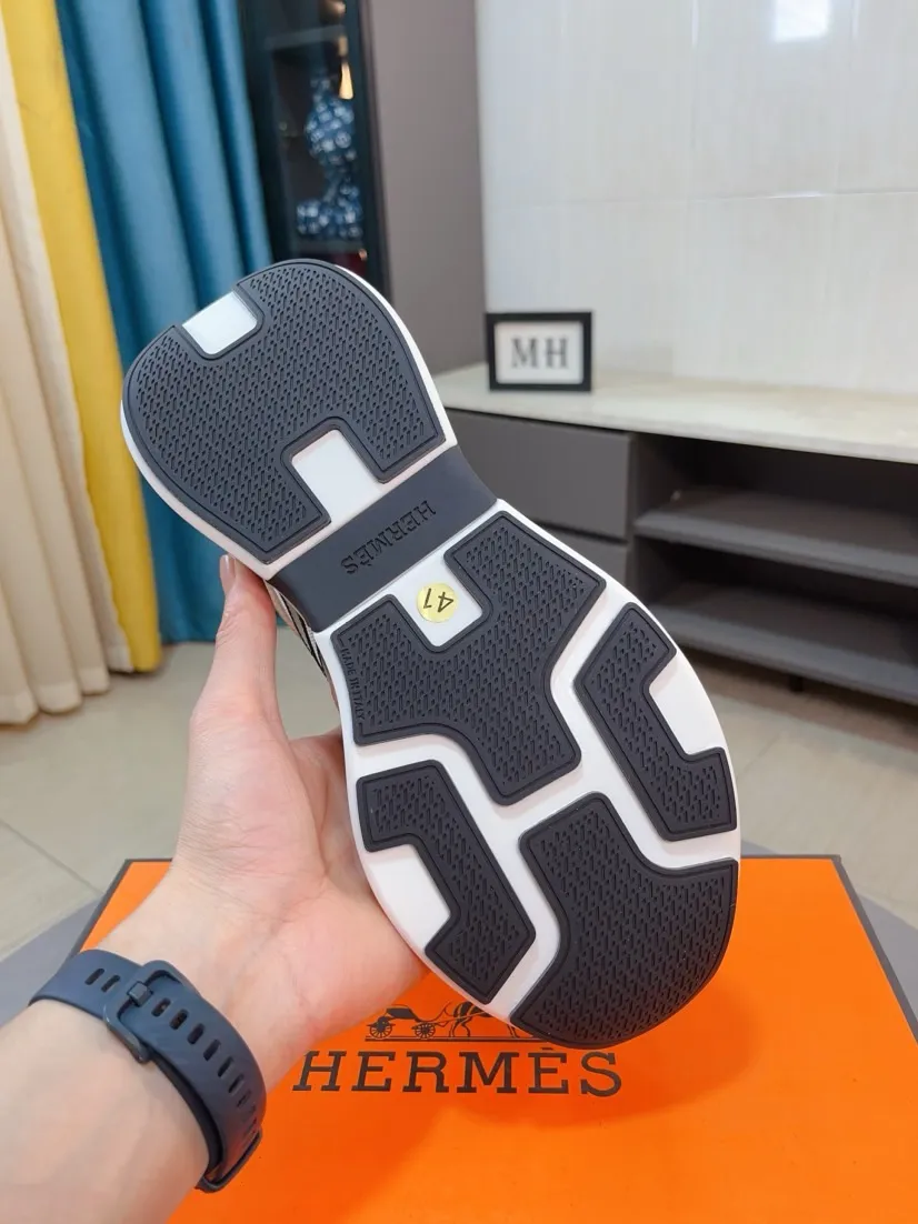 Men's shoes💰580🌸🌸【HERMES】Hermès high-end quality original shoe upper: 🔝tumbled calfskin, suede calfskin, shoe body sewn H totem, outsole: ultra-light TPU foam·rubber; two-color molded outsole, ultra-high quality control·fine workmanship: highlighting (high-end·luxury·grade) 38-44 (45 can be customized)